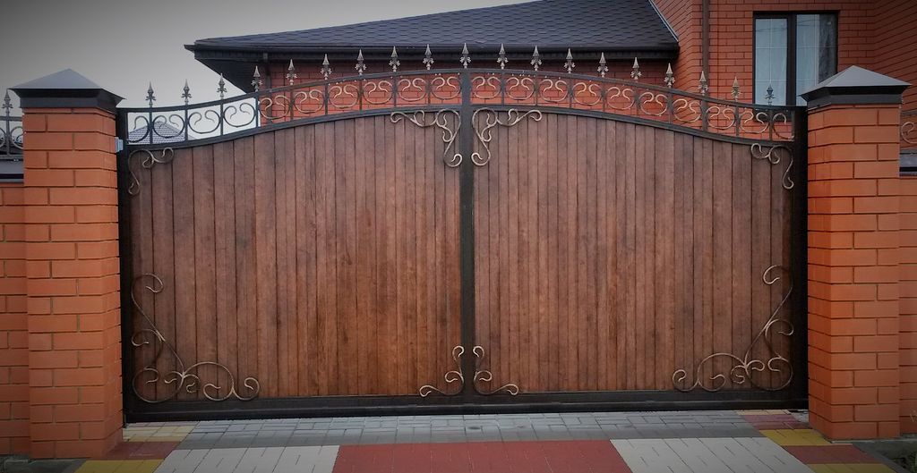 Купить простые ворота для дома: советы по выбору, установке и уходу в Орске от 33568 руб | ВоротМастер-Рск